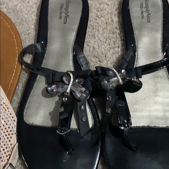 Sandals - Picture 2 of 3